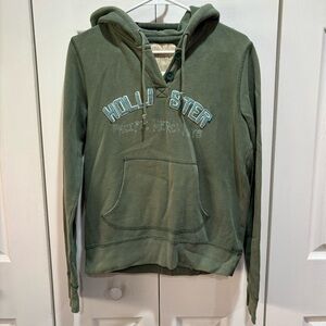 HOLLISTER Women’s Vintage Button V Neck Hooded Hoodie Sweatshirt - green, size L